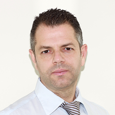 Makis Kouloumbis